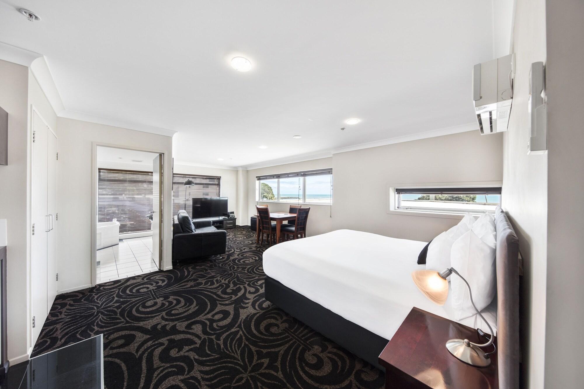 Millennium Hotel New Plymouth, Waterfront Экстерьер фото